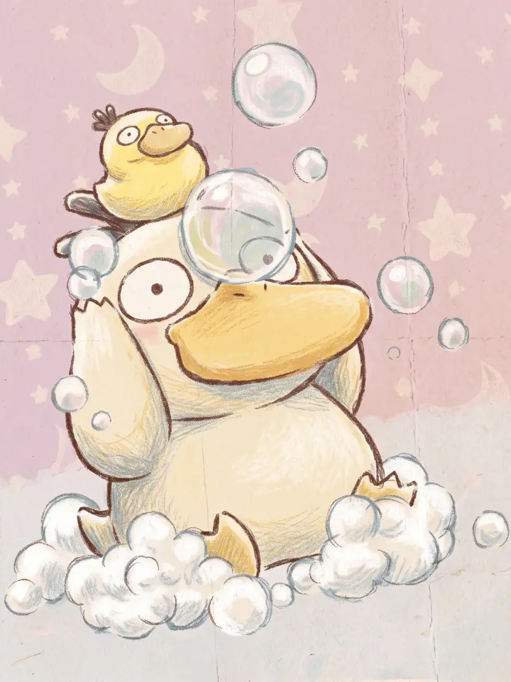 生成一幅柔和的手绘彩铅插画，主体是可达鸭（Psyduck）坐在浴缸的泡沫中洗澡，头顶顶着一只黄色小鸭子玩具，周围漂浮着透明肥皂泡。

一.画面主体与动作
1.动作：可达鸭为正面偏左四分之三角度的坐姿，